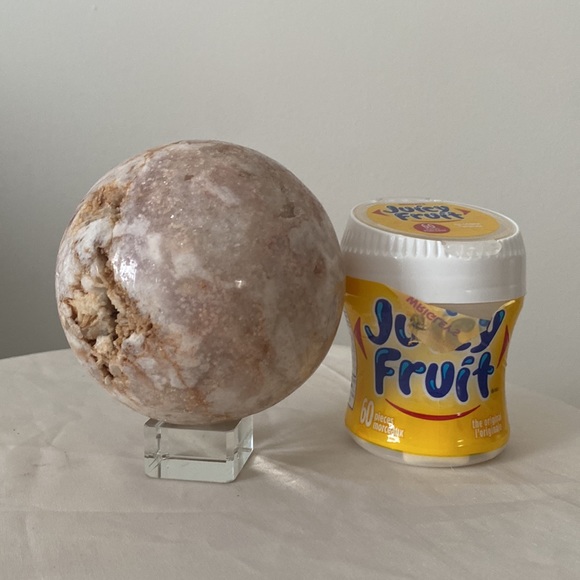 💕 Pink Amethyst Sphere XL - Picture 5 of 15